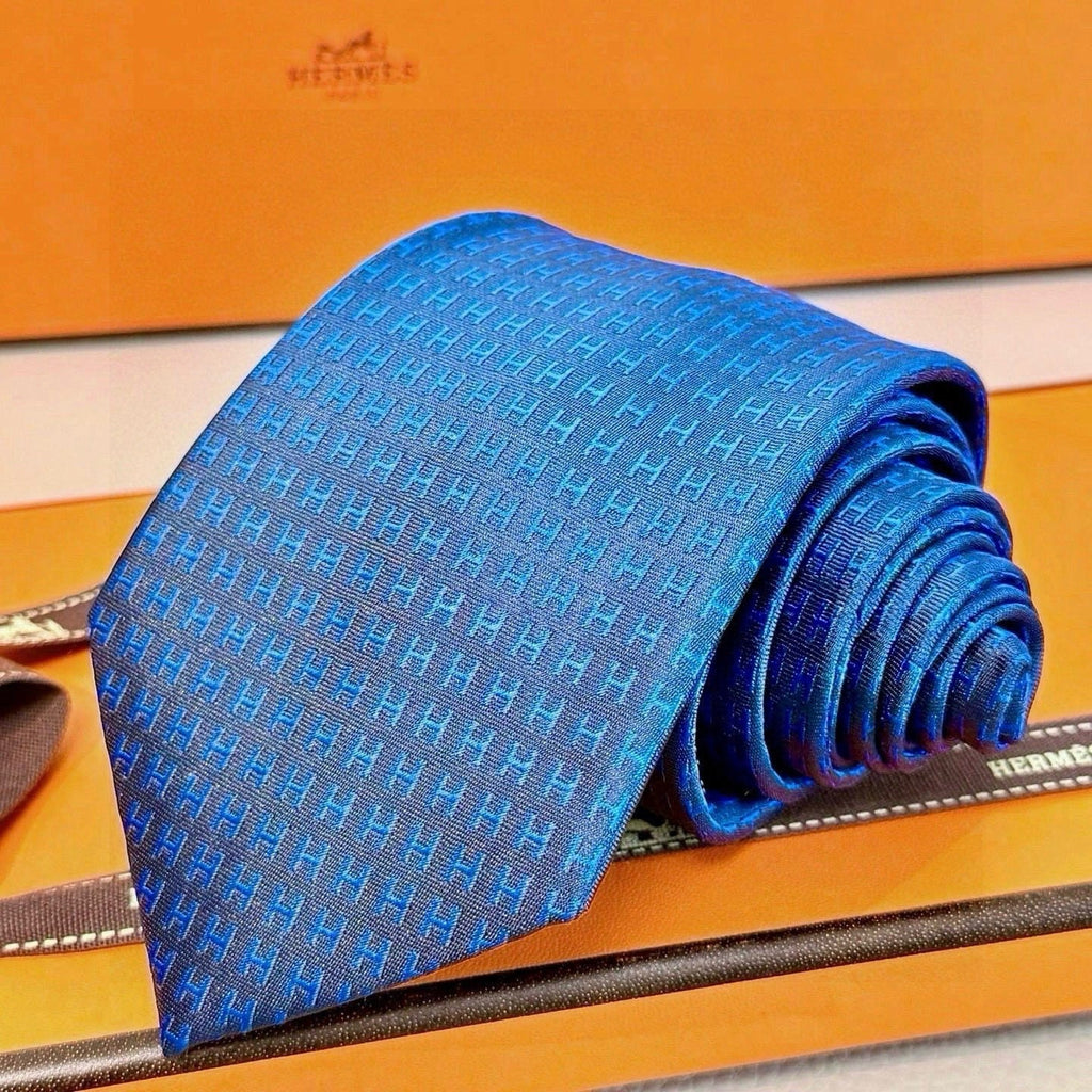 Hermes Style Men's H Pattern Woven Silk Tie