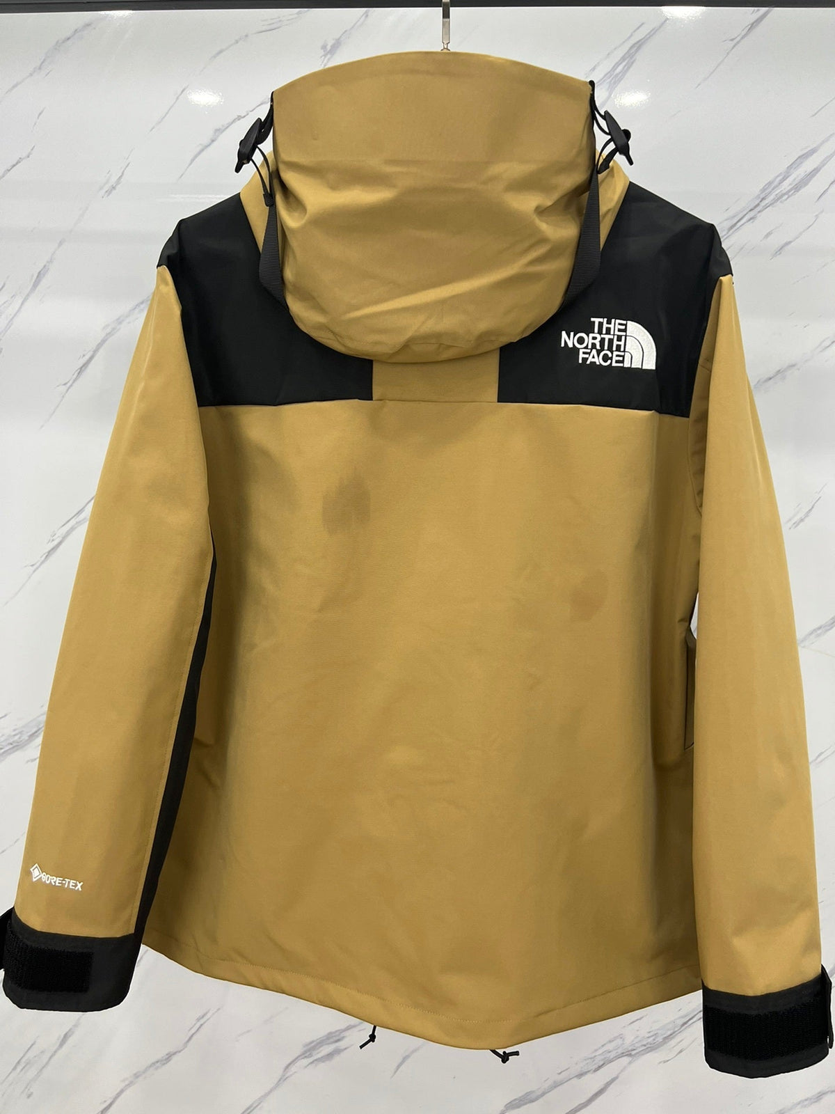 The North Face Wheat Black GORE-TEX Mountain Jacket Waterproof Shell