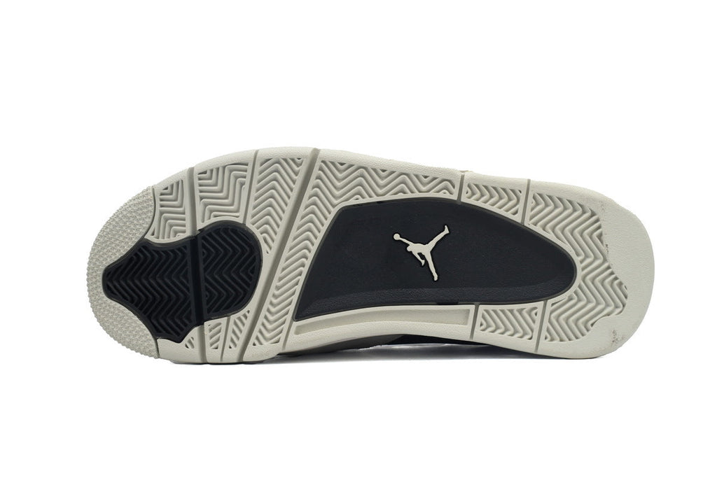 Jordan 4 RM Black Light Bone FQ7939-001