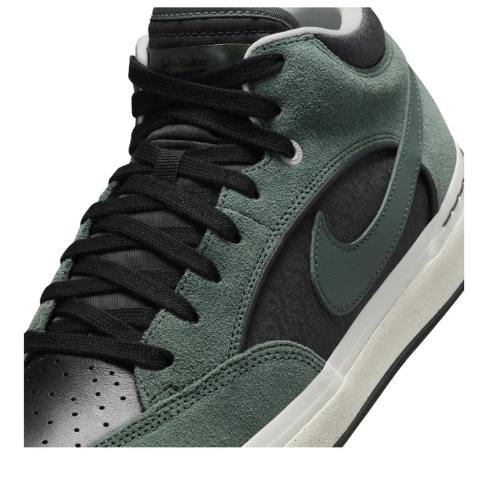 Nike SB React Leo 'Vintage Green'