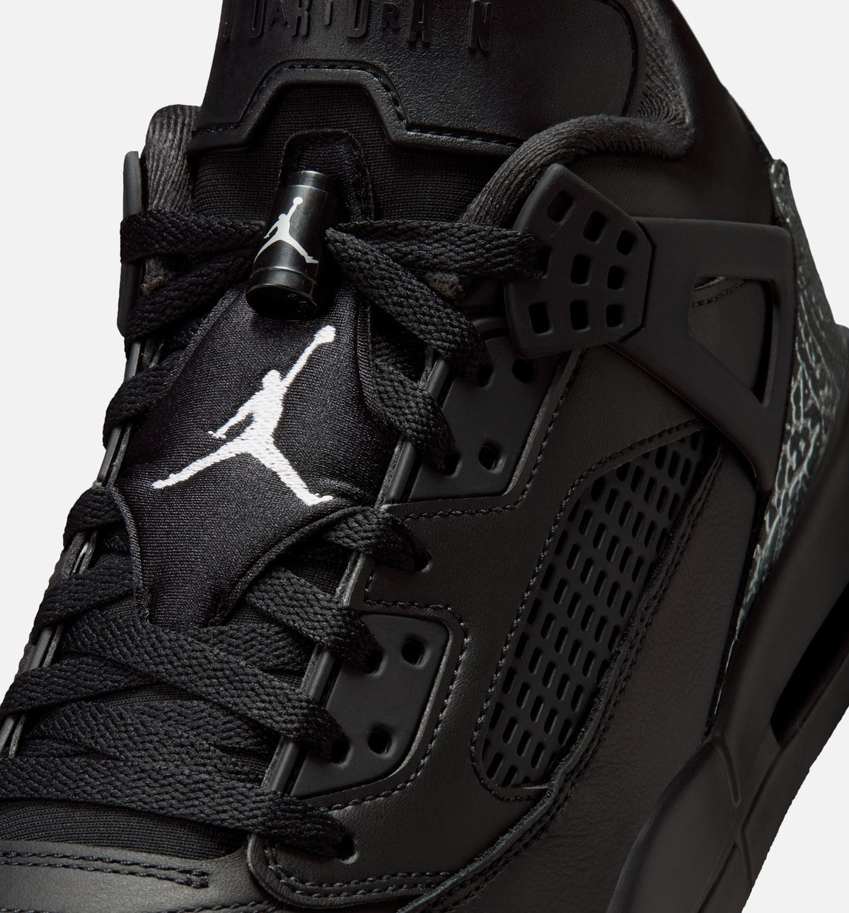 Spizike Low Men's Lifestyle Shoe - Black/Metallic Silver