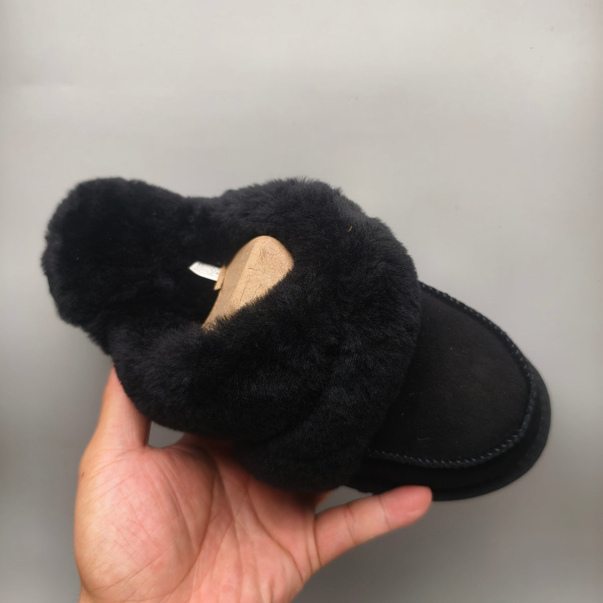 Black Casual Home Slippers — New Arrival | In Stock