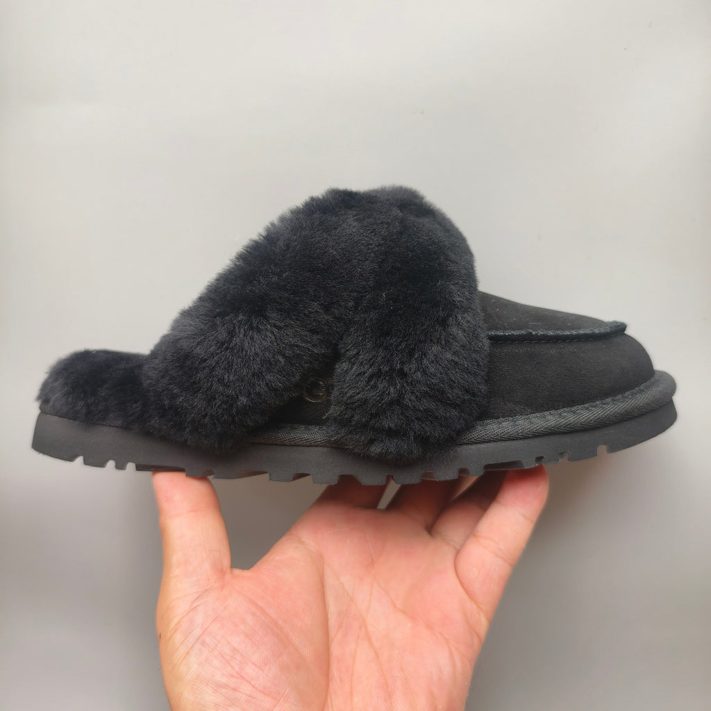 Black Casual Home Slippers — New Arrival | In Stock