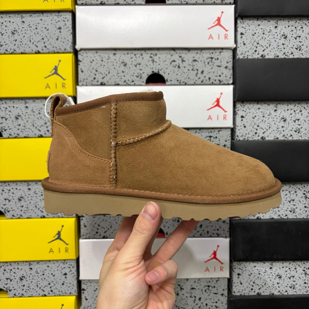 UGG Classic Ultra Mini Boot – Suede Ankle Boot with Shearling Lining, Herringbone Collar & Tonal Lug Sole in Chestnut