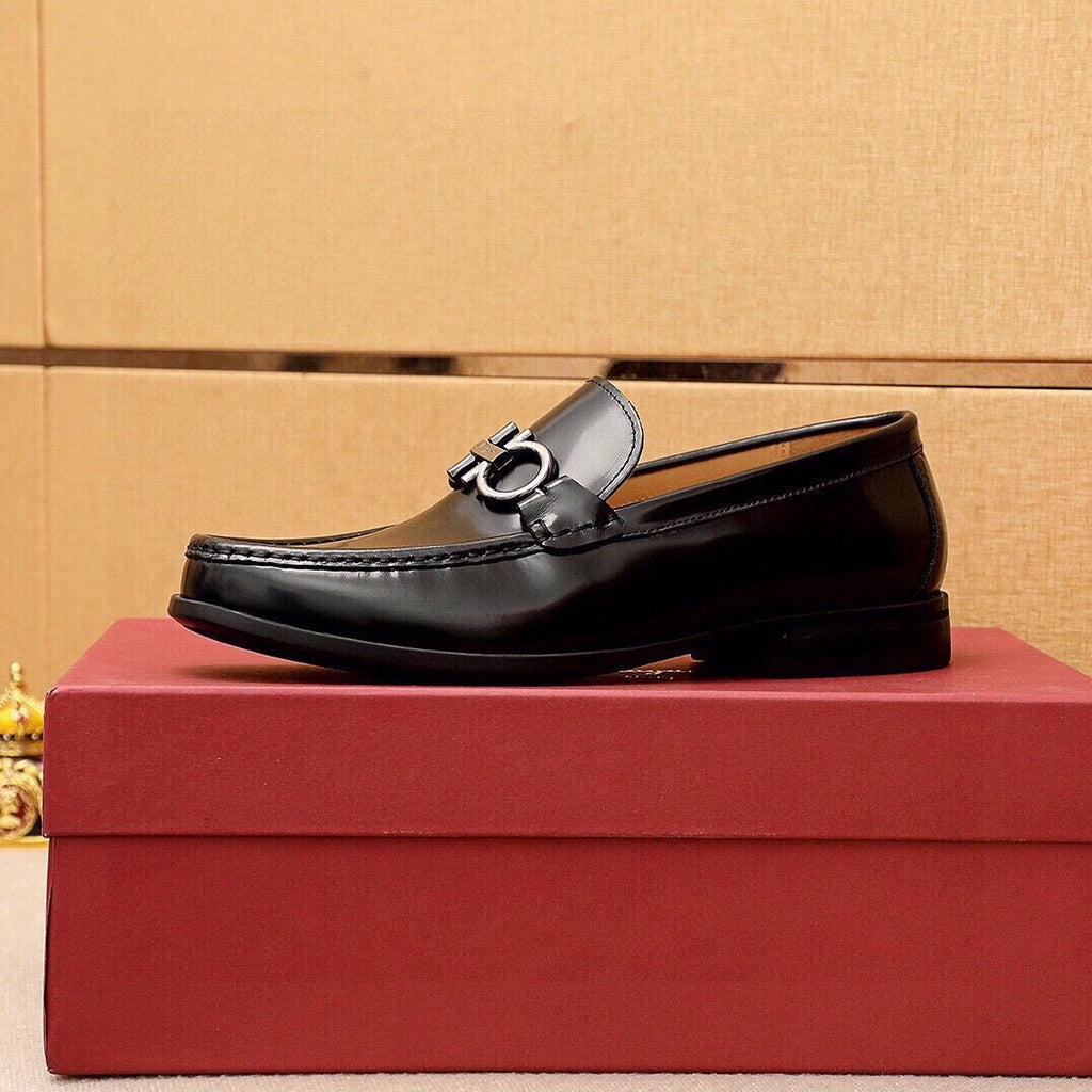 Ferragamo Men's Black Hardware Loafers - Stitched Apron Toe