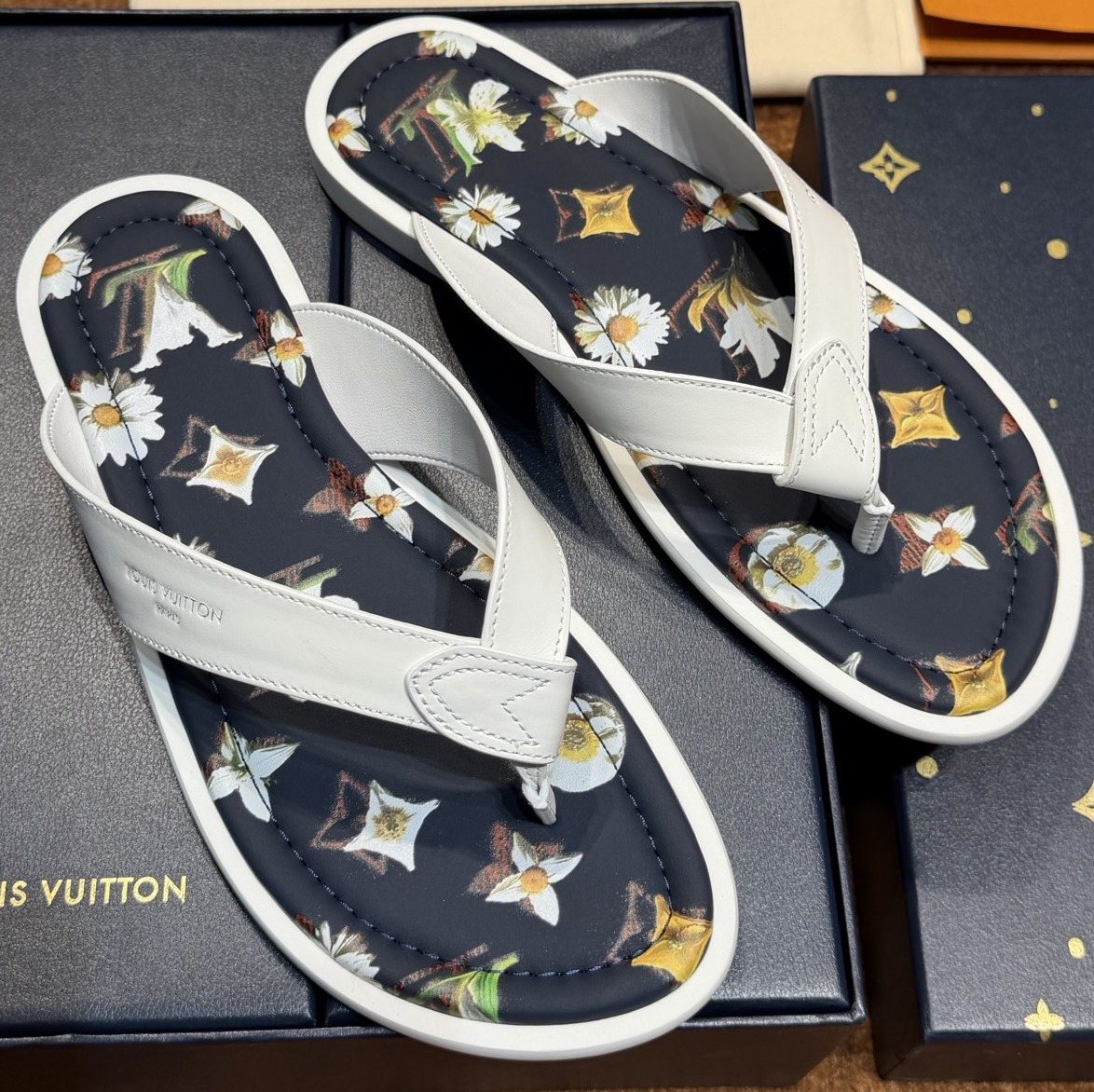 Louis Vuitton White & Navy Floral Flip-Flops