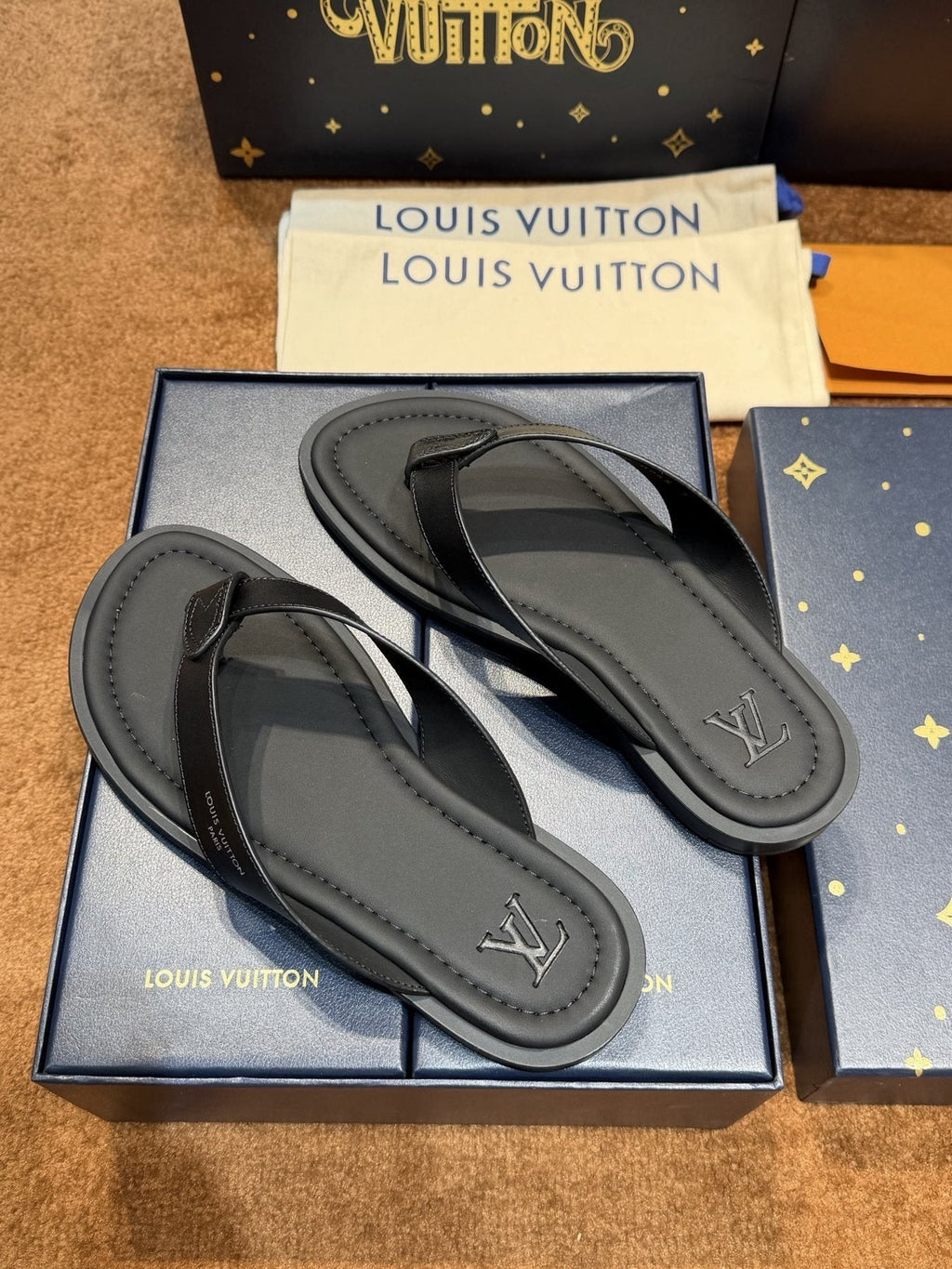 Louis Vuitton Dark Gray and Black Thong Sandals