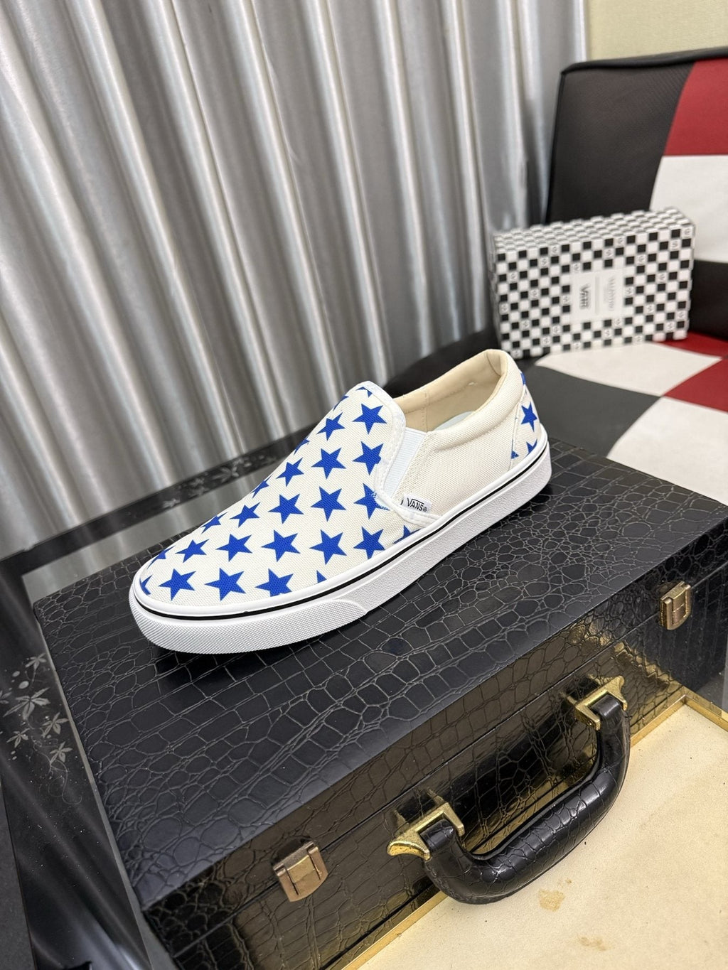 Vans Blue Star Print Slip-On Sneakers
