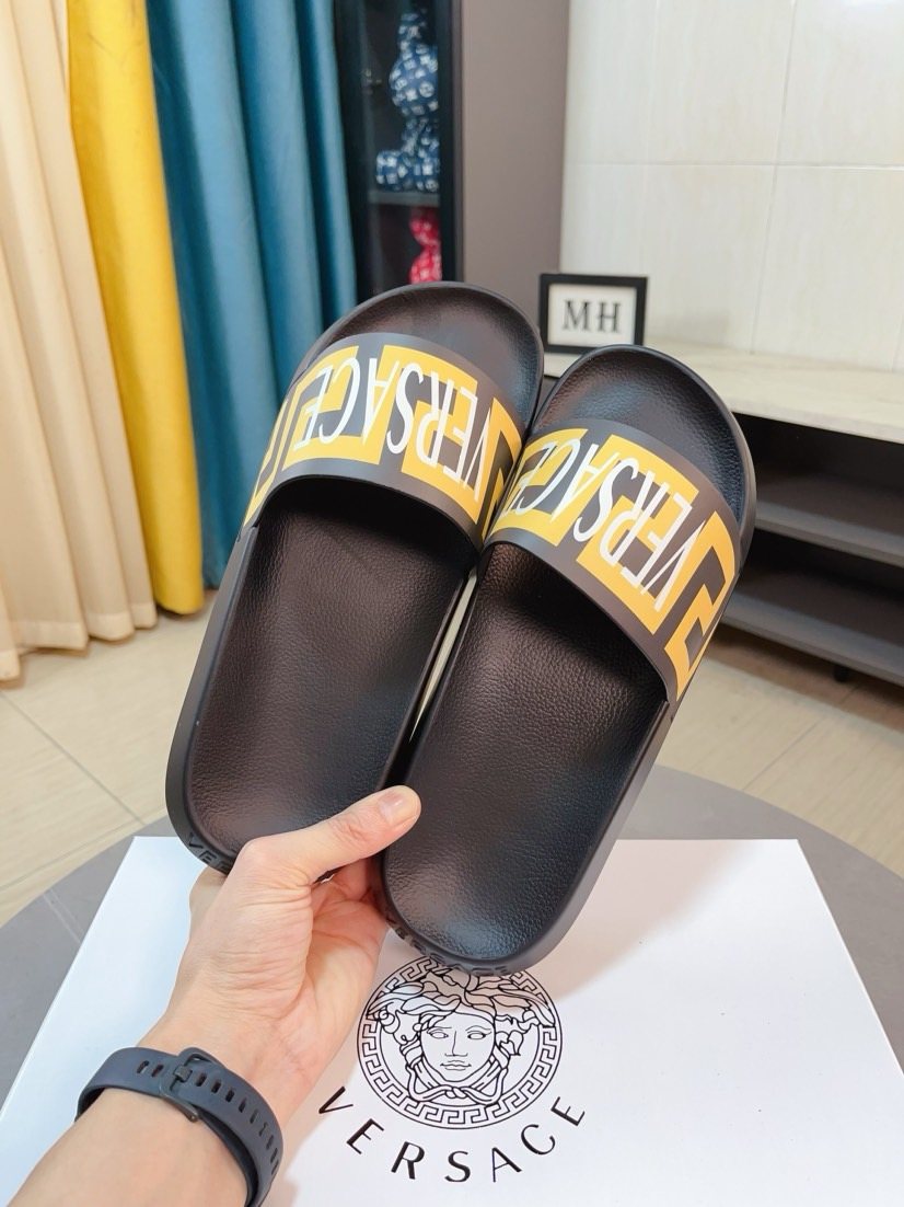 Versace Men's Graphic Slide Sandals