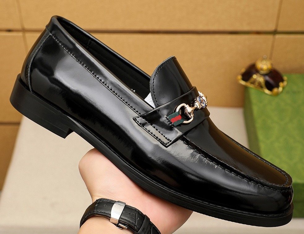 Gucci Black Metal Hardware Loafers