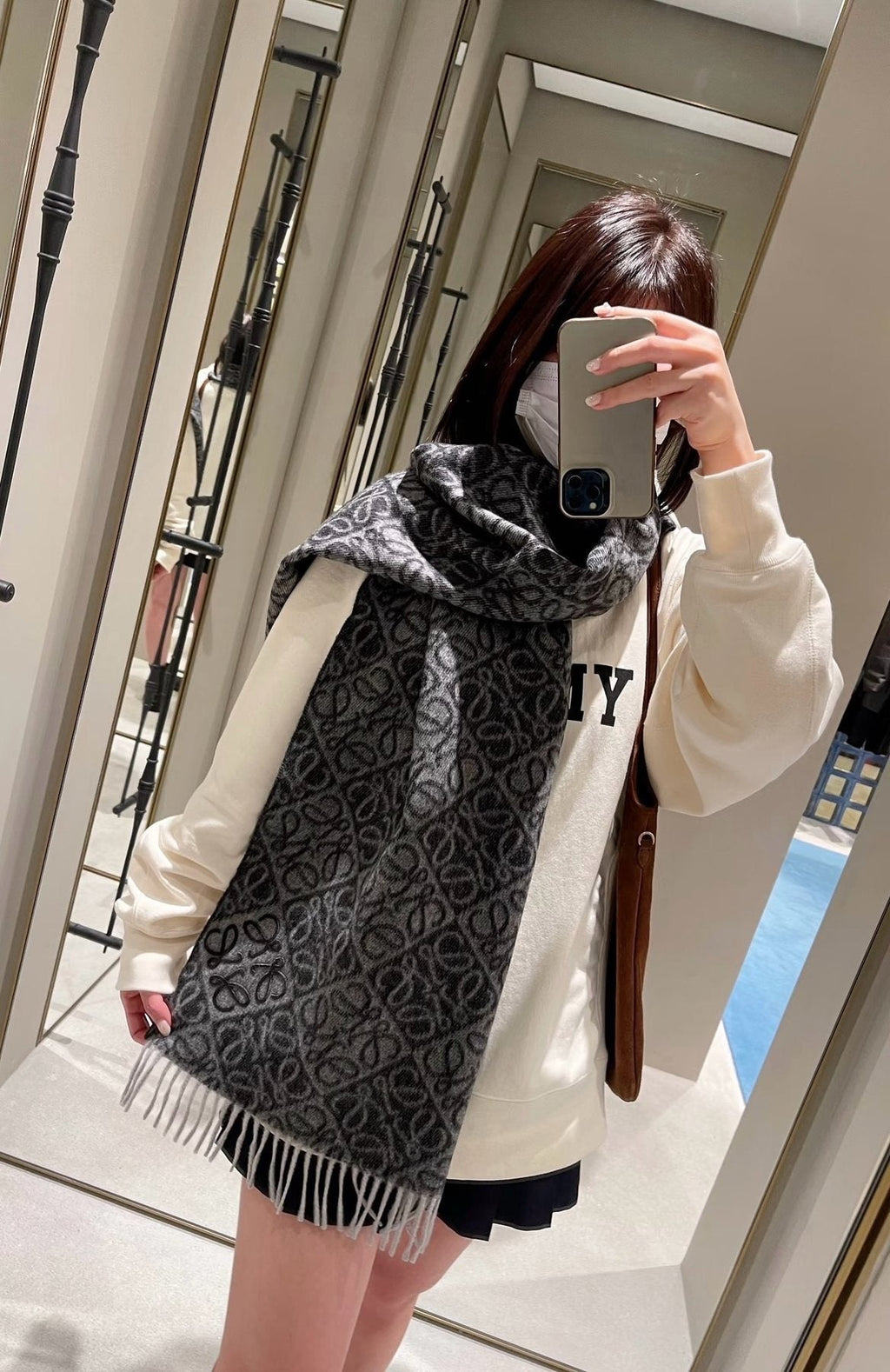 Loewe Reversible Fringe Pattern Scarf