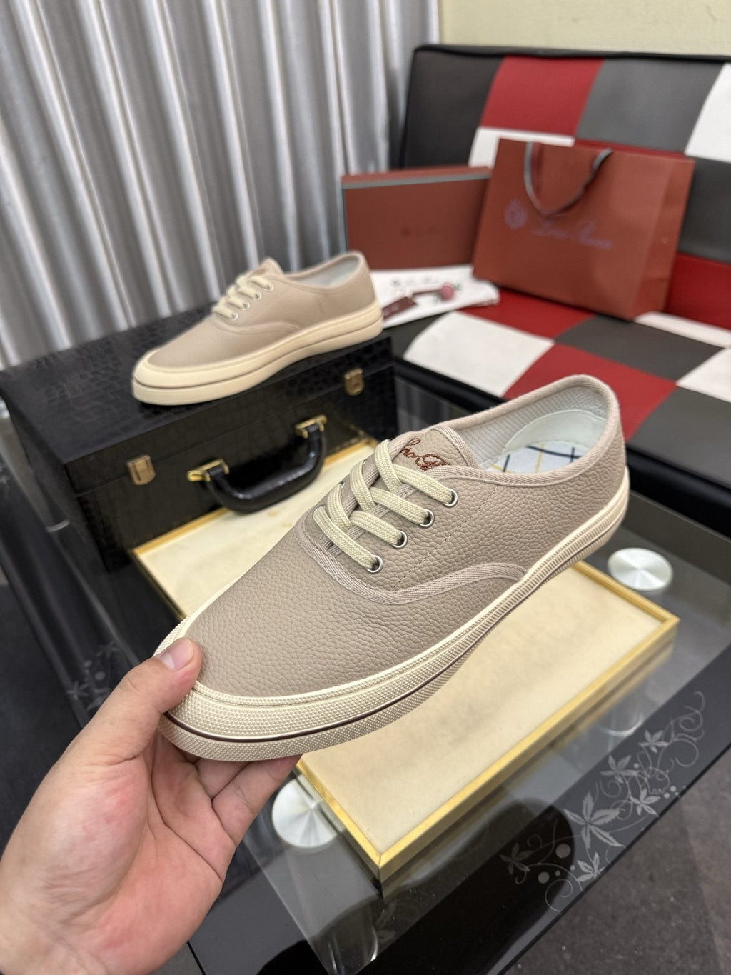 Men's Low-Top Lace-Up Casual Shoes