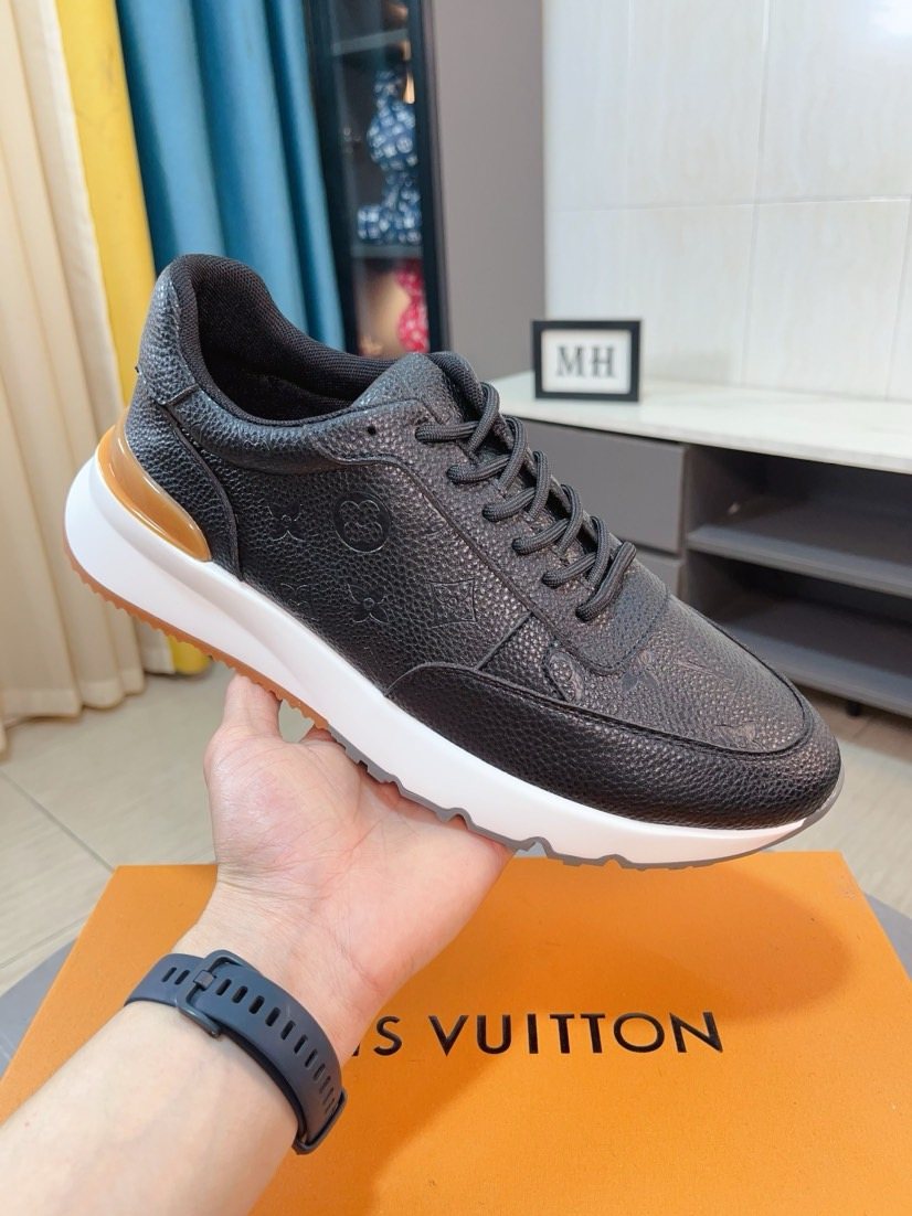 Louis Vuitton Men's Dark Brown Low-Top Sneakers