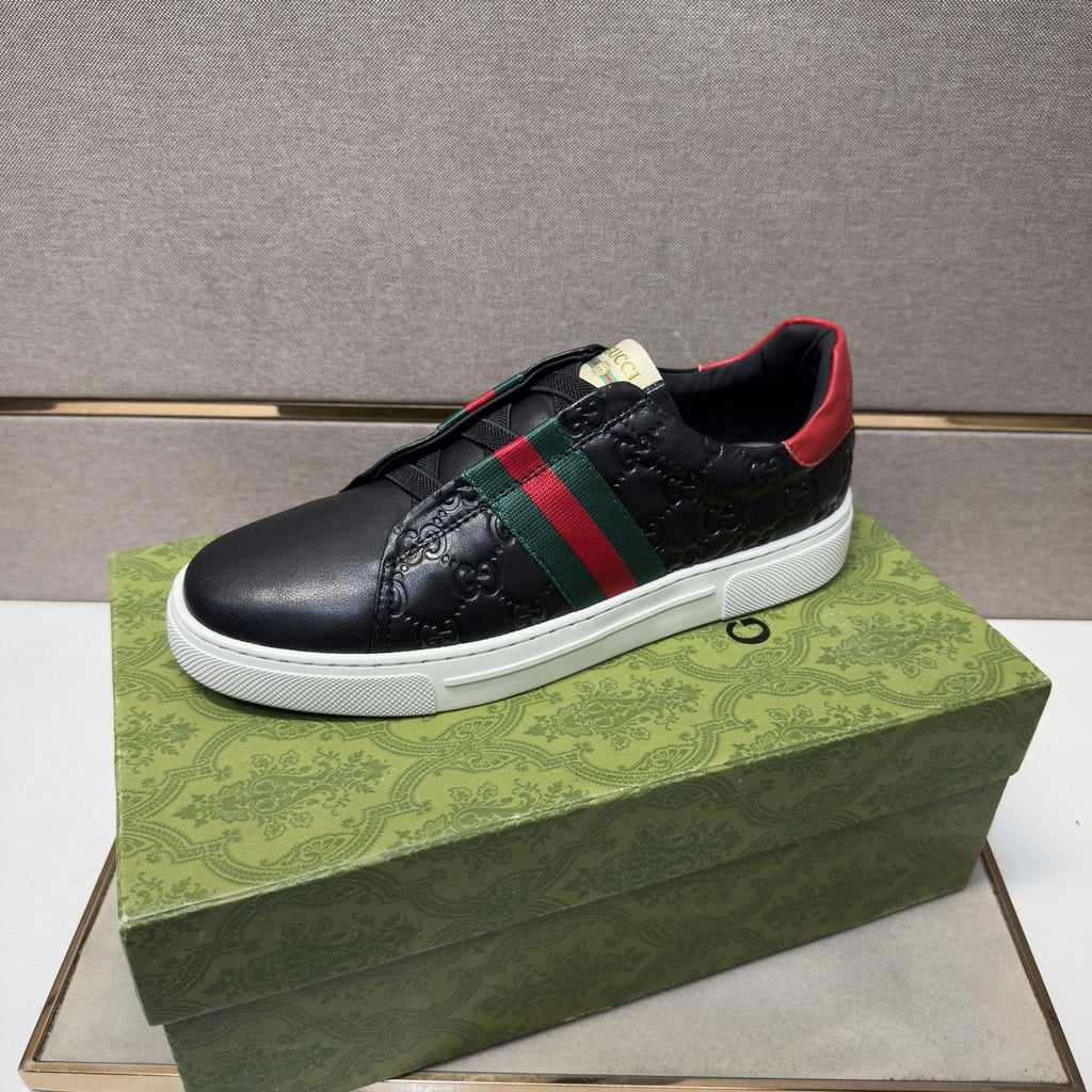 Gucci Green-Red Stripe Low-Top Sneakers