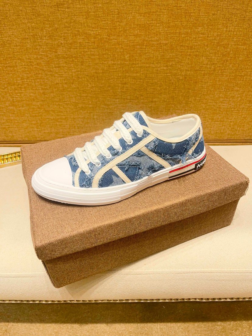 Louis Vuitton Star-Pattern High-Top Sneakers