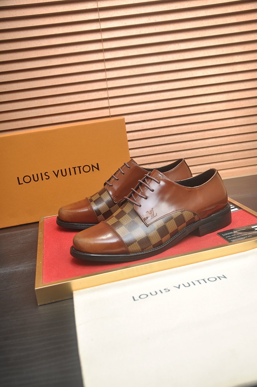 Louis Vuitton Checkered Lace-Up Dress Shoes